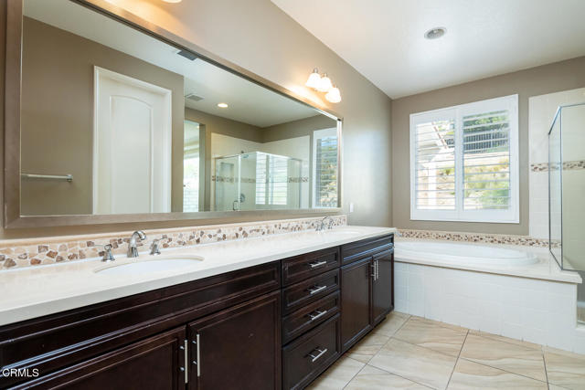 Detail Gallery Image 32 of 67 For 24863 Carbon Ln, Valencia,  CA 91354 - 4 Beds | 3/1 Baths