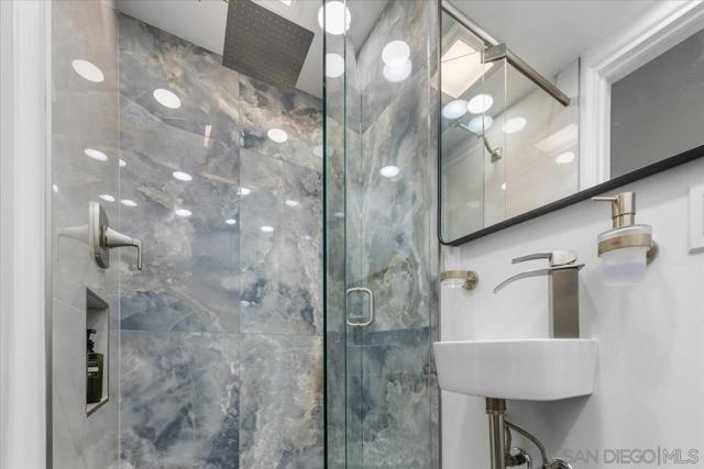 710 Verona Court, San Diego CA: https://media.crmls.org/mediaz/44fe8b7b-22f4-4e20-b1ed-d0f3e95c9b04.jpg