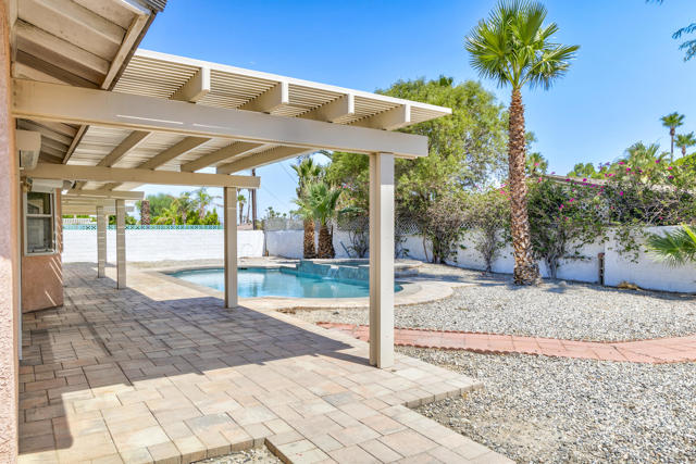 2643 E Venetia Road, Palm Springs CA: https://media.crmls.org/mediaz/44fea7b7-9f63-474e-ad32-eb9f4ea87057.jpg