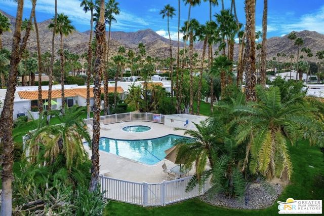 3351 Andreas Hills Drive, Palm Springs CA: https://media.crmls.org/mediaz/44feadb3-87af-4417-8596-6a5761a1ec56.jpg