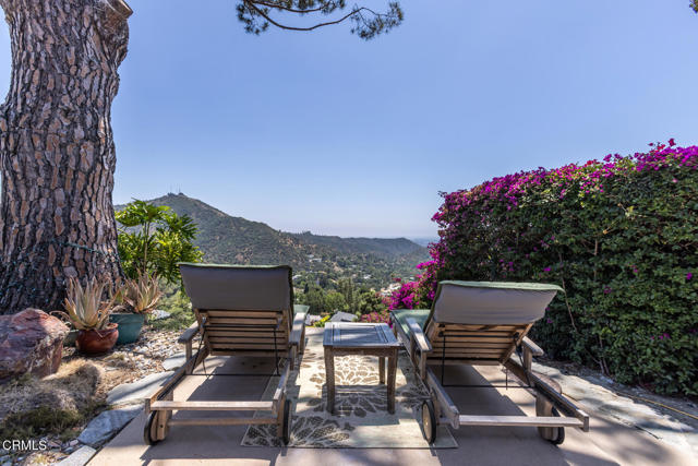 3626 Saint Elizabeth Road, Glendale CA: https://media.crmls.org/mediaz/44fef900-a53d-4ae0-a812-0f823630821b.jpg