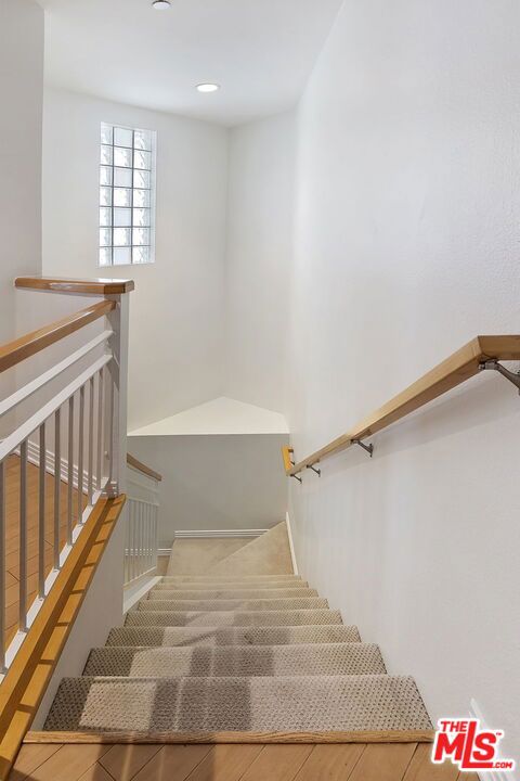 171 N Church Lane, Los Angeles CA: https://media.crmls.org/mediaz/44ff0966-bceb-47dd-bf12-93aff4117a8f.jpg