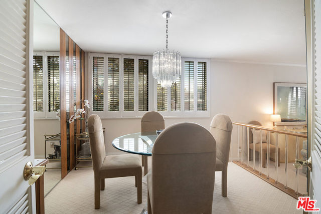 1621 Hilts Avenue, Los Angeles CA: https://media.crmls.org/mediaz/45017e58-63dd-4e60-8675-5186eee5c4db.jpg