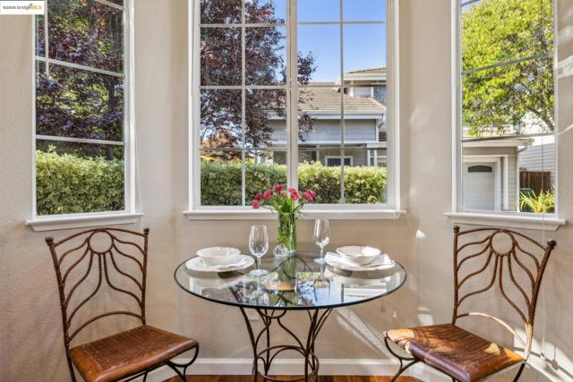26 Farallon Ct, Richmond CA: https://media.crmls.org/mediaz/4504dcf1-a436-4295-8d36-4ab5892b4e61.jpg