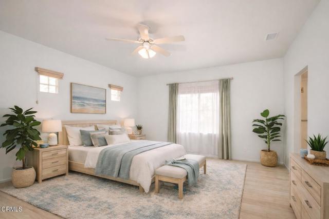 Detail Gallery Image 14 of 37 For 279 Camino Toluca, Camarillo,  CA 93010 - 3 Beds | 3 Baths