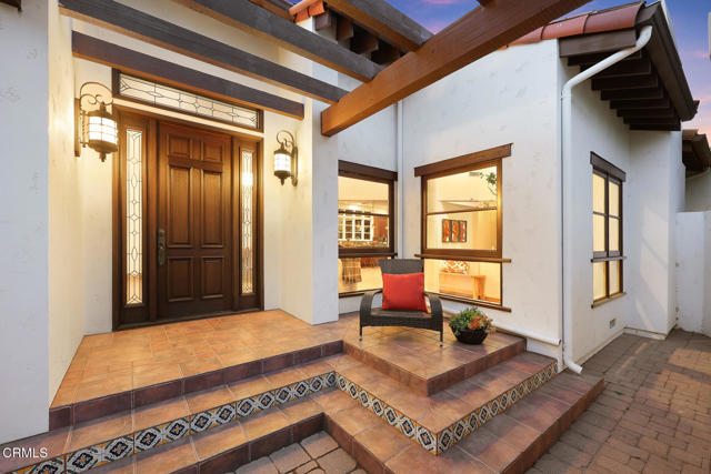 1533 Rancho Avenue, Glendale CA: https://media.crmls.org/mediaz/4508a009-d937-42f7-a043-798fc52aa6c9.jpg