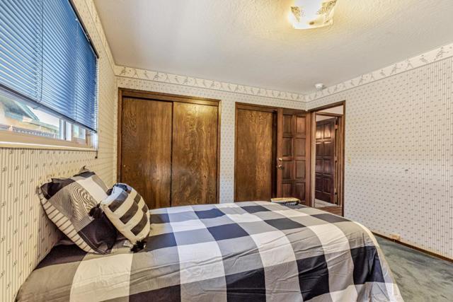 1870 Cushman Street, Hollister CA: https://media.crmls.org/mediaz/4508aae8-4b64-4eb7-9c61-86a6587d3328.jpg