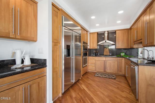 3345 Rubio Crest Drive, Altadena CA: https://media.crmls.org/mediaz/450909e0-f264-484e-968b-91ff0bf08248.jpg