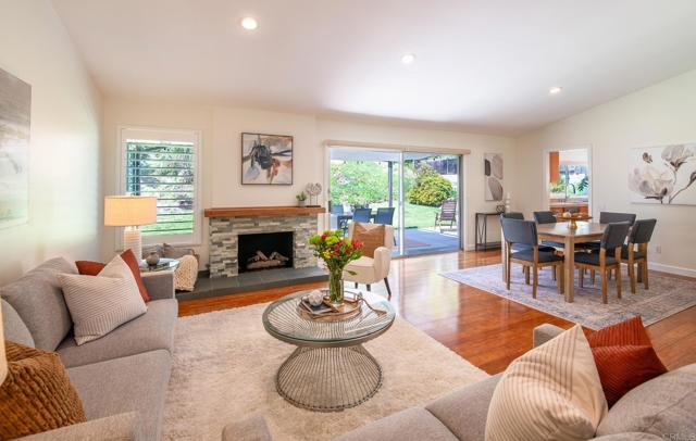 Detail Gallery Image 1 of 1 For 1739 Woodbine Pl, Oceanside,  CA 92054 - 3 Beds | 2 Baths