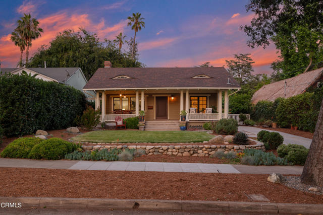 1036 N Chester Avenue, Pasadena CA: https://media.crmls.org/mediaz/4509f82e-eb17-4f72-b36f-e68a82ba3200.jpg