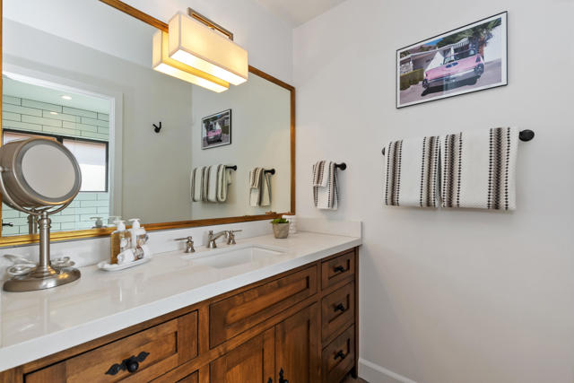 028_Bathroom