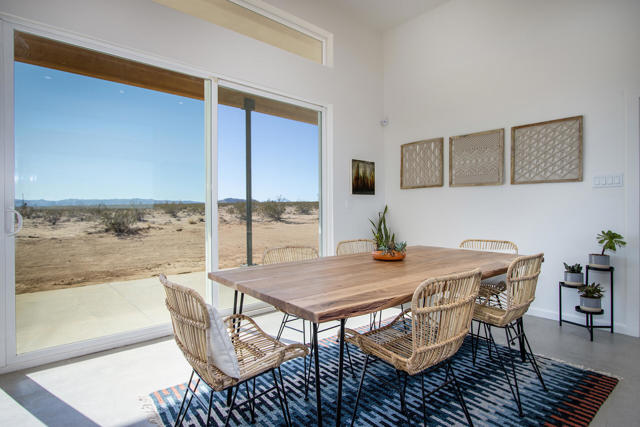 62751 Winters Road, Joshua Tree CA: https://media.crmls.org/mediaz/450bf19d-de04-49d1-95b4-84270bdb6fc2.jpg
