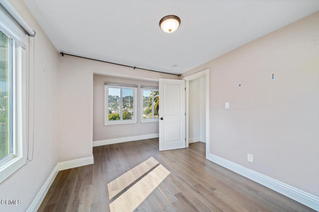 Detail Gallery Image 15 of 34 For 4507 Berenice Ave, Los Angeles,  CA 90031 - 3 Beds | 2 Baths