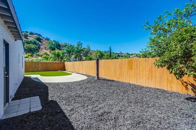 Detail Gallery Image 54 of 56 For 215 Brett Pl, Escondido,  CA 92027 - 4 Beds | 2 Baths