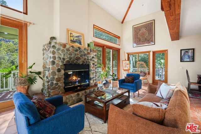774 Old Topanga Canyon Road photo 9