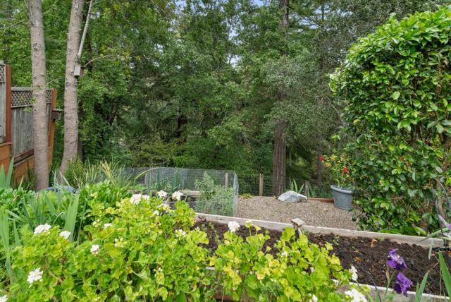 520 Tabor Drive, Scotts Valley CA: https://media.crmls.org/mediaz/451040aa-b04a-4128-a23e-9f2fce53e006.jpg
