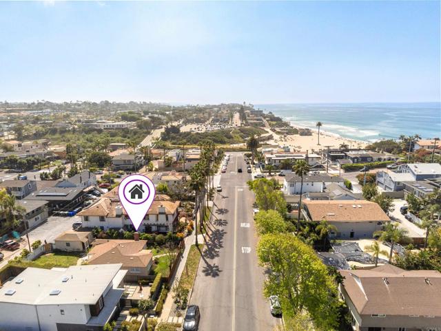 Detail Gallery Image 2 of 33 For 135 4th St, Encinitas,  CA 92024 - 2 Beds | 1 Baths