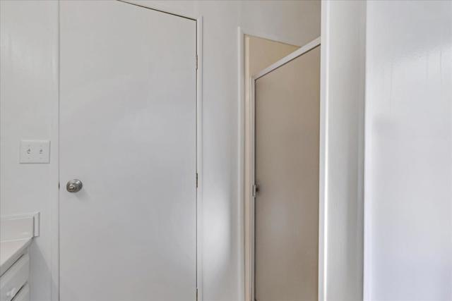 22 Canada Cove Avenue, Half Moon Bay CA: https://media.crmls.org/mediaz/45113eb9-64eb-4049-9c27-3ca3b1c51ef0.jpg