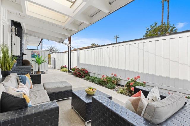 Detail Gallery Image 31 of 47 For 367 Beech Ave, Carlsbad,  CA 92008 - 2 Beds | 2 Baths