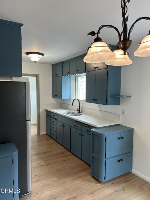 5621 Carlota Boulevard, Los Angeles CA: https://media.crmls.org/mediaz/4511642c-e2f3-4019-8f67-16c57e054673.jpg