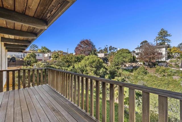 Detail Gallery Image 13 of 50 For 1004 W Walnut Ave., San Diego,  CA 92103 - 4 Beds | 3 Baths