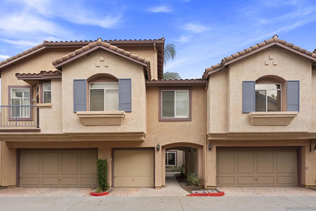 11354 Via Rancho San Diego #C