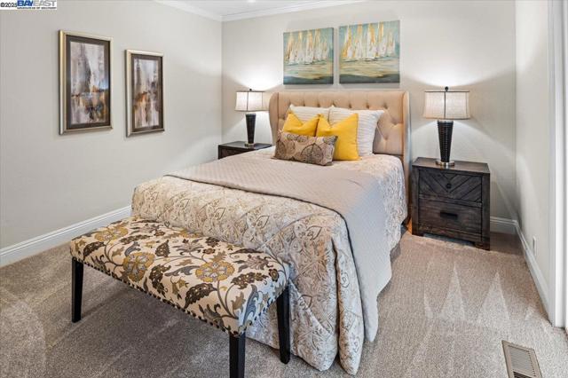 25631 Paul Ct, Hayward CA: https://media.crmls.org/mediaz/45146d50-750e-4c5f-ada2-d3ef76dbbb09.jpg