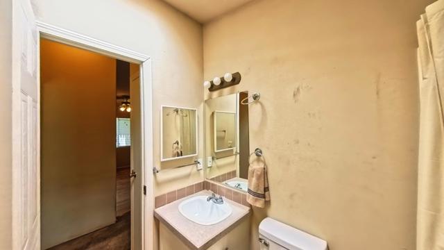234 Lei Drive, Palm Springs CA: https://media.crmls.org/mediaz/45158032-da91-4292-966c-029556f768d1.jpg