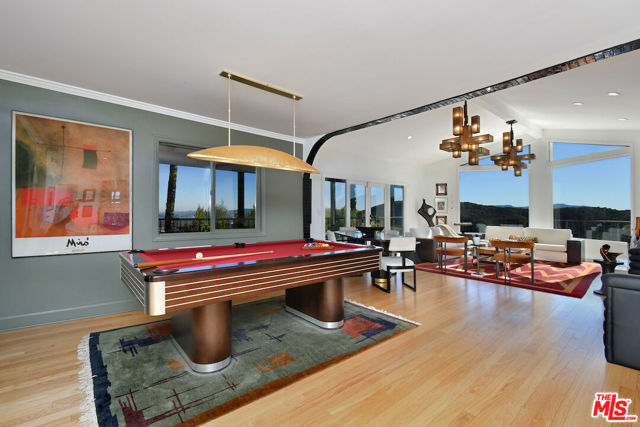 130 Dapplegray Road, Bell Canyon CA: https://media.crmls.org/mediaz/45159cee-4709-4d98-ace8-071b92462166.jpg