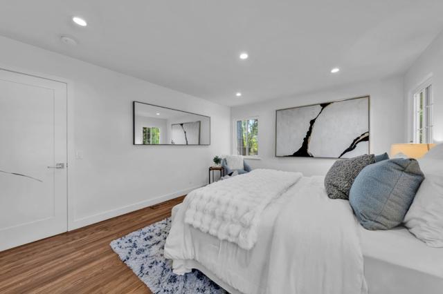 23951 Spalding Avenue, Los Altos CA: https://media.crmls.org/mediaz/45163375-dde5-4acc-b18f-bd581fa4bbae.jpg