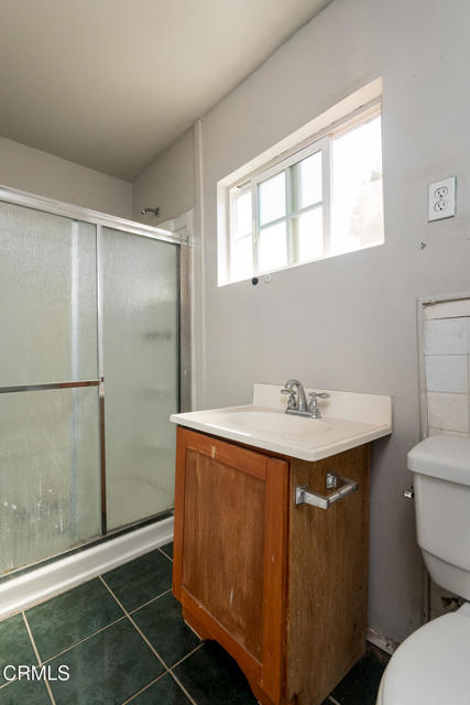 2132 branden Street, Los Angeles CA: https://media.crmls.org/mediaz/45166323-8d8f-46e2-a0b7-4e41e0b7479c.jpg