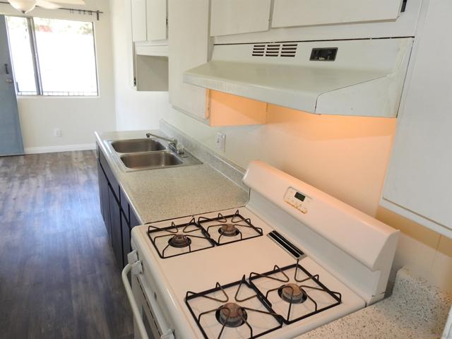 3516 Del Sol Blvd, San Diego CA: https://media.crmls.org/mediaz/4516900c-58ce-480d-9ebc-00b3d7519942.jpg