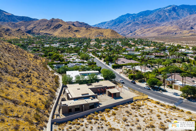 3172 E Bogert Trail, Palm Springs, CA 92264