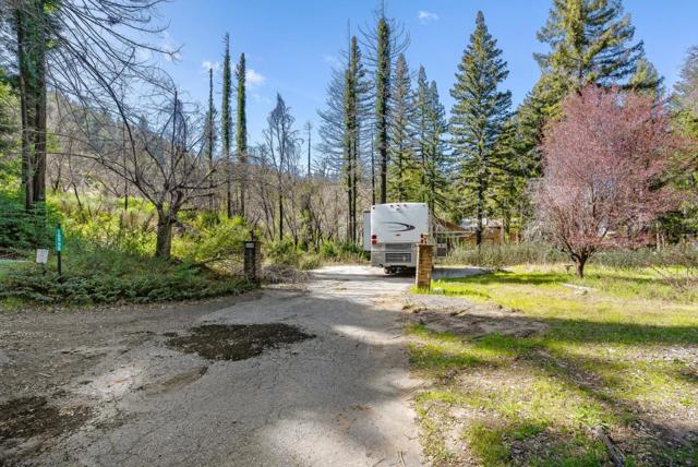 15995 Big Basin Way, Boulder Creek CA: https://media.crmls.org/mediaz/45184a6e-7164-4746-9da5-9206823cd371.jpg