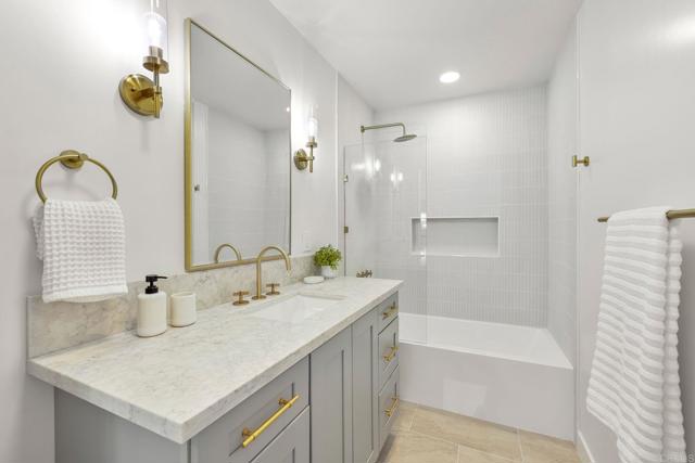 Detail Gallery Image 27 of 44 For 1711 Alhudson Dr, Escondido,  CA 92029 - 4 Beds | 2/1 Baths