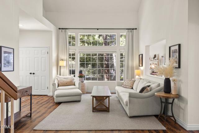 Detail Gallery Image 9 of 54 For 1164 Amberton Ln, Newbury Park,  CA 91320 - 3 Beds | 2/1 Baths