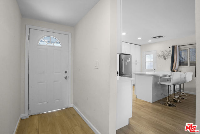20243 Valerio Street photo 4