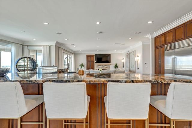 36 Coronado Pointe, Laguna Niguel CA: https://media.crmls.org/mediaz/451a31dd-4a2f-4e38-9442-7d1e042b5ddf.jpg