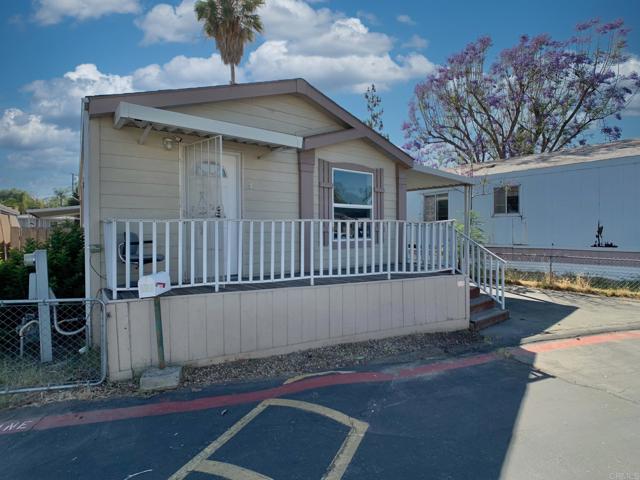 12044 Royal, El Cajon, California 92021, 3 Bedrooms Bedrooms, ,2 BathroomsBathrooms,Residential,For Sale,Royal,PTP2403687