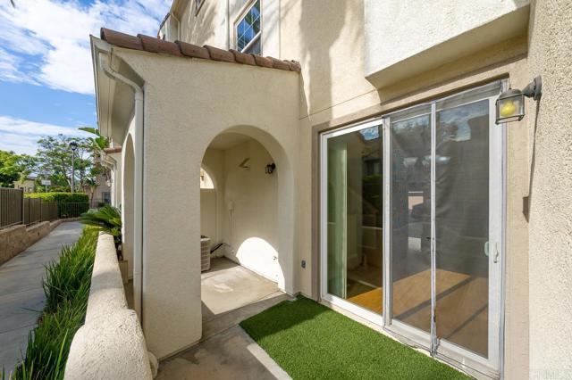 Detail Gallery Image 3 of 37 For 1279 Fools Gold Way, Chula Vista,  CA 91913 - 3 Beds | 2/1 Baths