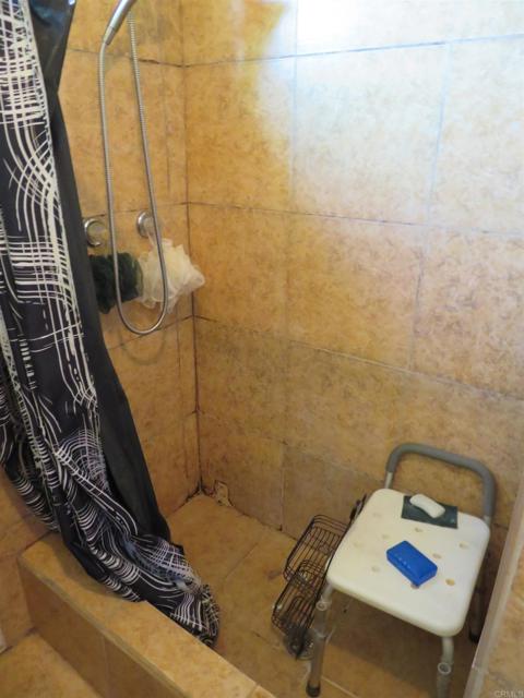 4021 Cherry Blossom Street, National City CA: https://media.crmls.org/mediaz/451ef170-adb8-4c92-849a-3edf002ffc57.jpg