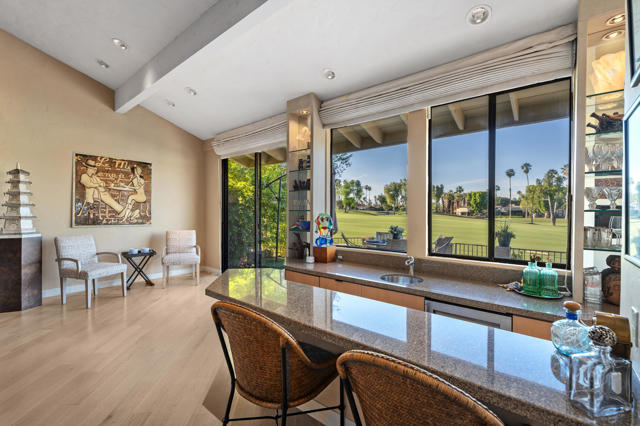 402 Running Springs Drive, Palm Desert, CA 92211