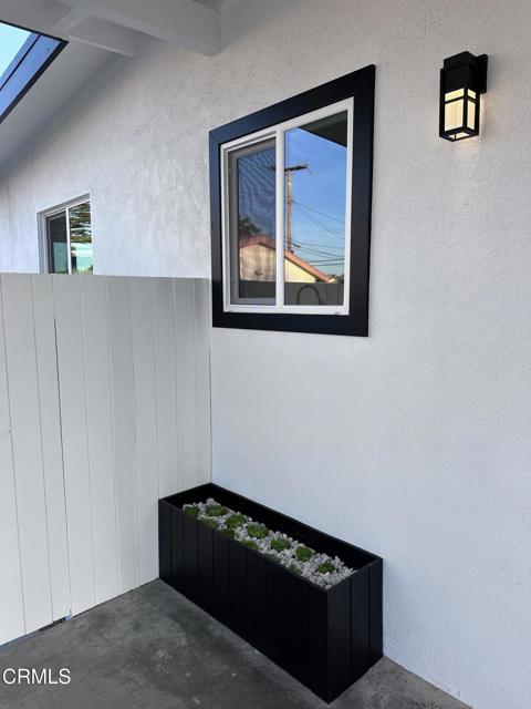 Detail Gallery Image 5 of 7 For 924 Piedmont St, Oxnard,  CA 93035 - 3 Beds | 1 Baths