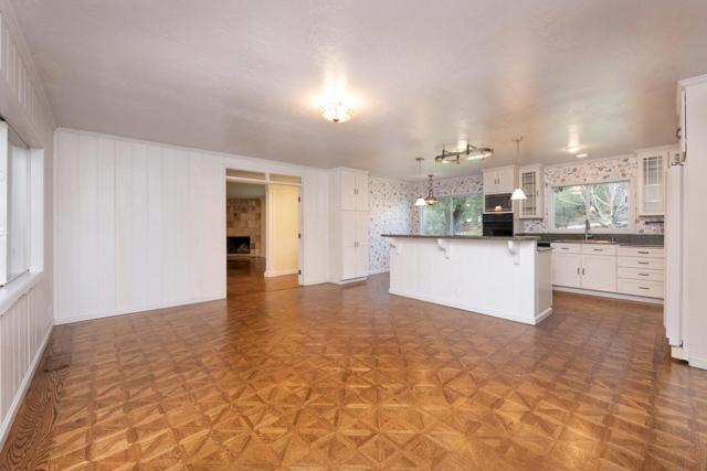 112 JANE Drive, Woodside CA: https://media.crmls.org/mediaz/4521a3af-8031-4191-86ce-059a03d0e58d.jpg