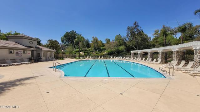28097 Promontory Lane, Valencia CA: https://media.crmls.org/mediaz/45232729-f8af-4030-98b2-c3192eb45343.jpg
