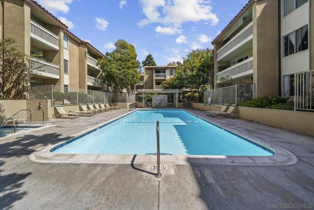 4600 Lamont Street, San Diego, California 92109, 2 Bedrooms Bedrooms, ,2 BathroomsBathrooms,Condominium,For Sale,Lamont Street,240023121SD