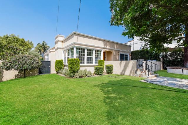 2301 N Commonwealth Avenue, Los Angeles CA: https://media.crmls.org/mediaz/452551fe-c4be-47cf-8ea1-4c752e37e4c3.jpg