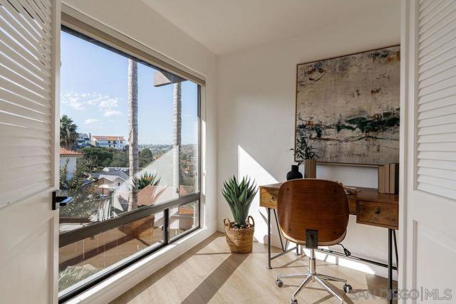 Image 53 of 75 For 2606 Galicia Way