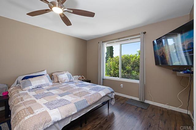 Detail Gallery Image 17 of 43 For 5676 Chateau Dr, San Diego,  CA 92117 - 7 Beds | 3/2 Baths