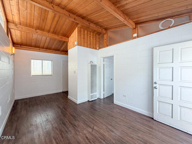 Detail Gallery Image 3 of 16 For 313 Highland Dr, Oxnard,  CA 93035 - 1 Beds | 1 Baths